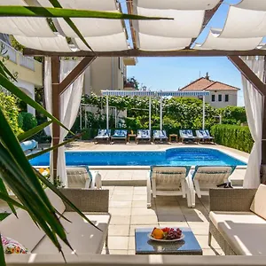 Guest house Kasalo, Trogir
